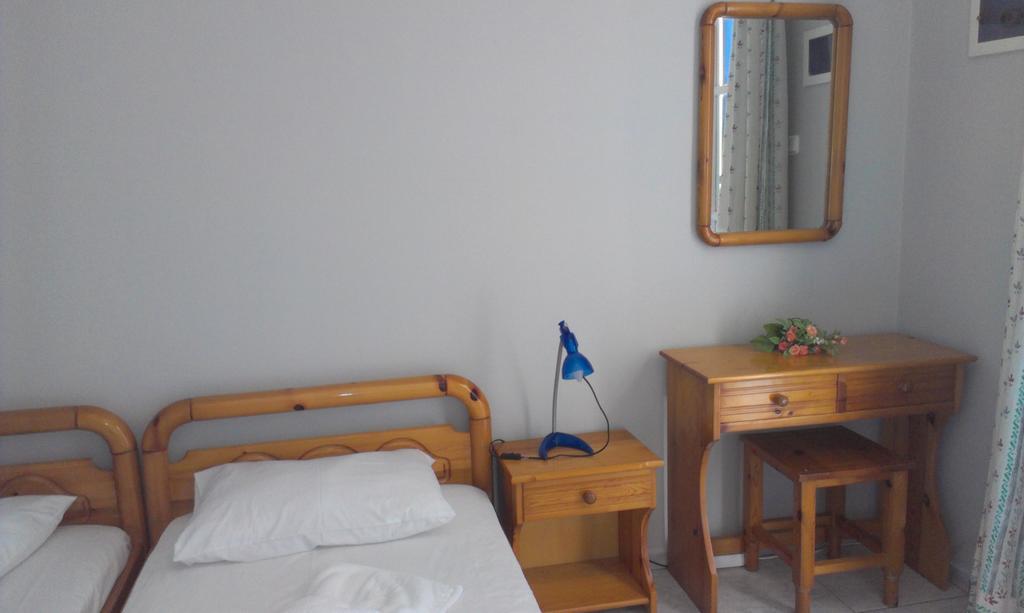 Iro Apartments Paralia Agias Foteinis Стая снимка