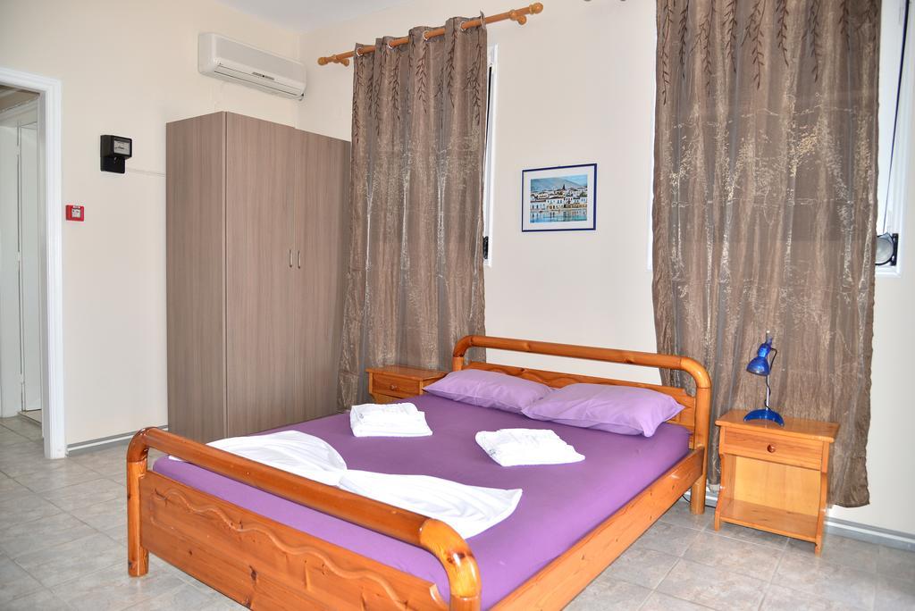 Iro Apartments Paralia Agias Foteinis Екстериор снимка